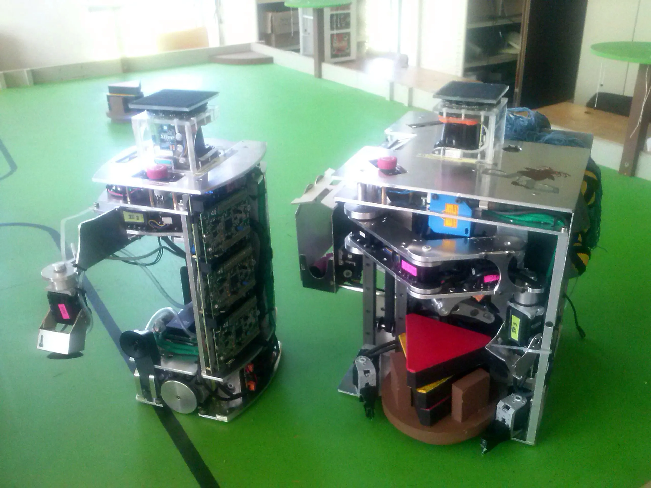 Pierre et Guy, les robots de la saison 2013-2014